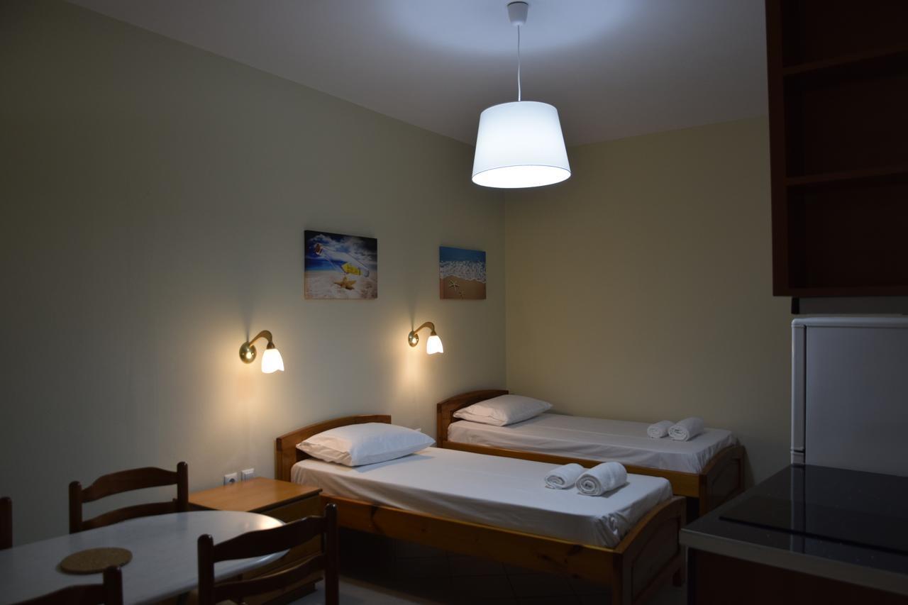 Zotos Apartment Himare Exterior photo